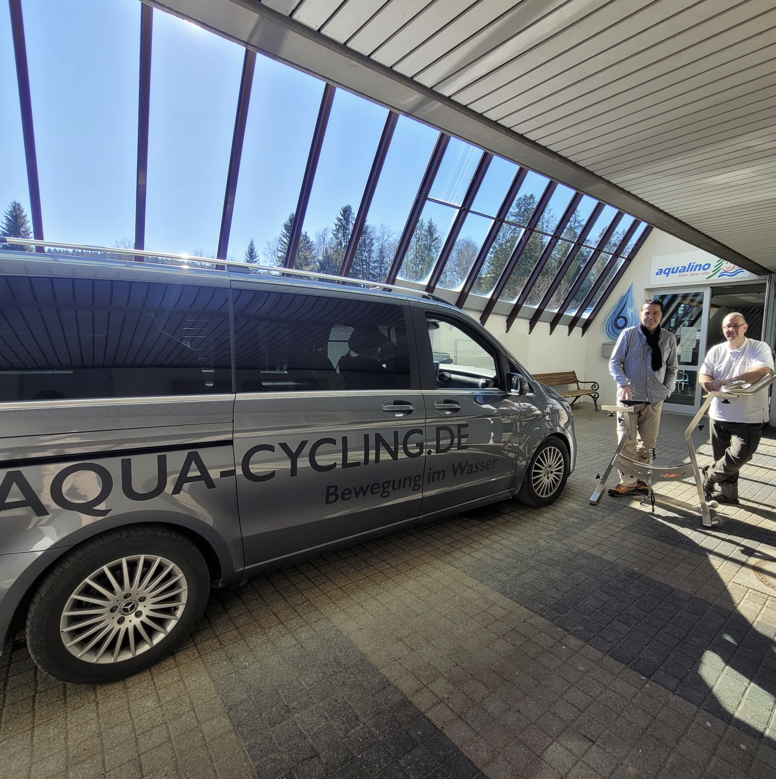 Zum AquaCycling ins Aqualino - Berichte im Südkurier und im Schwarzwälder Boten